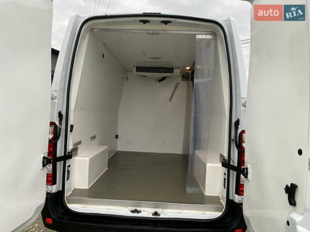 Білий Рено Мастєр, об'ємом двигуна 2.3 л та пробігом 186 тис. км за 17350 $, фото 20 на Automoto.ua