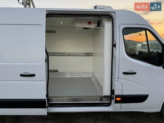 Белый Рено Мастер, объемом двигателя 2.3 л и пробегом 278 тыс. км за 21499 $, фото 25 на Automoto.ua