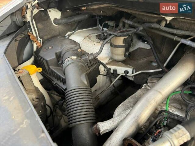 Білий Рено Мастєр, об'ємом двигуна 2.3 л та пробігом 279 тис. км за 18500 $, фото 28 на Automoto.ua