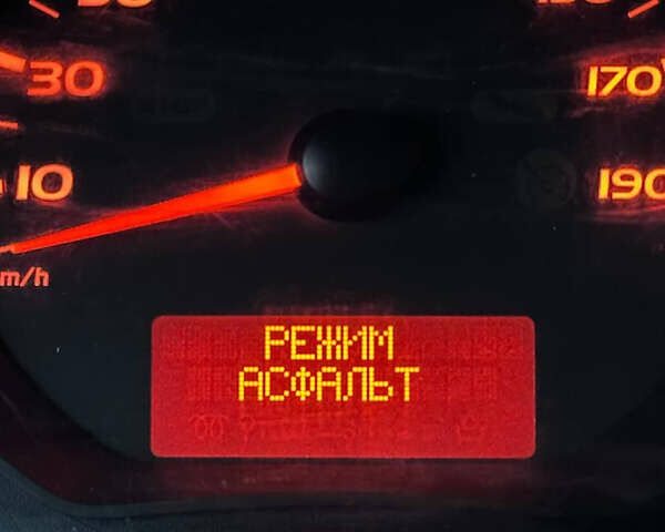 Белый Рено Мастер, объемом двигателя 2.3 л и пробегом 450 тыс. км за 26500 $, фото 32 на Automoto.ua