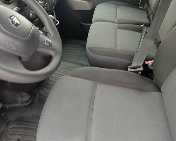 Белый Рено Мастер, объемом двигателя 0 л и пробегом 186 тыс. км за 20600 $, фото 18 на Automoto.ua