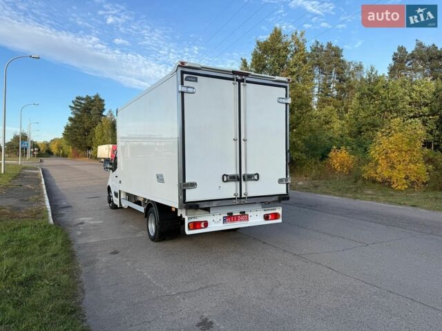 Білий Рено Мастєр, об'ємом двигуна 2.3 л та пробігом 258 тис. км за 18800 $, фото 16 на Automoto.ua