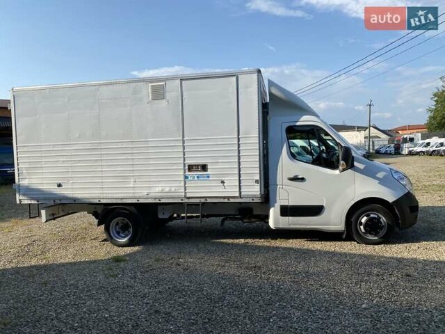Белый Рено Мастер, объемом двигателя 2.3 л и пробегом 170 тыс. км за 18350 $, фото 13 на Automoto.ua