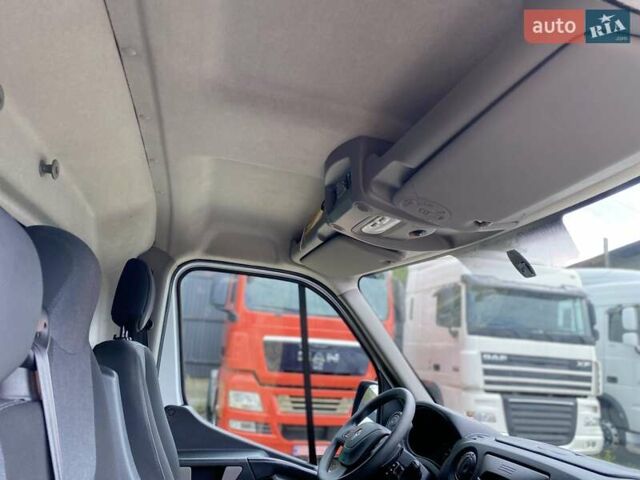 Белый Рено Мастер, объемом двигателя 2.3 л и пробегом 187 тыс. км за 17350 $, фото 29 на Automoto.ua