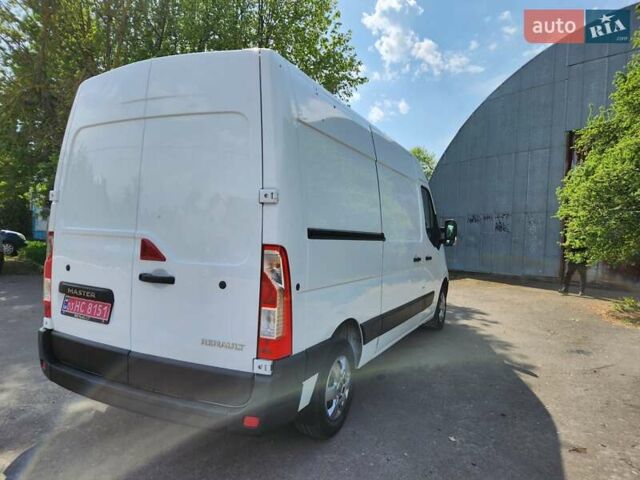 Белый Рено Мастер, объемом двигателя 2.3 л и пробегом 187 тыс. км за 19600 $, фото 4 на Automoto.ua