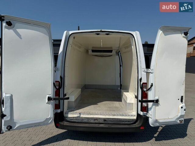 Білий Рено Мастєр, об'ємом двигуна 2.3 л та пробігом 305 тис. км за 18500 $, фото 12 на Automoto.ua