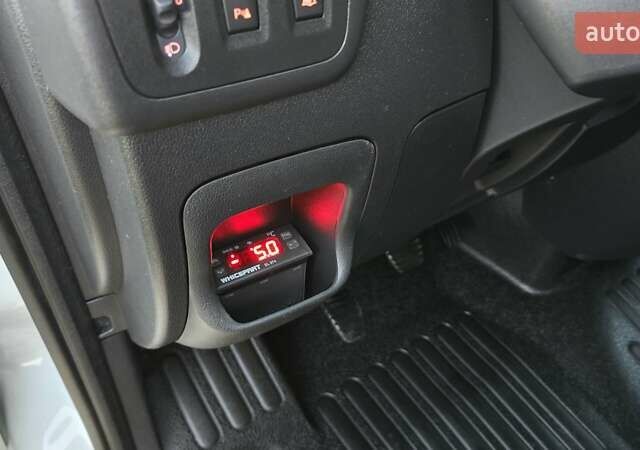 Белый Рено Мастер, объемом двигателя 2.3 л и пробегом 189 тыс. км за 19500 $, фото 21 на Automoto.ua