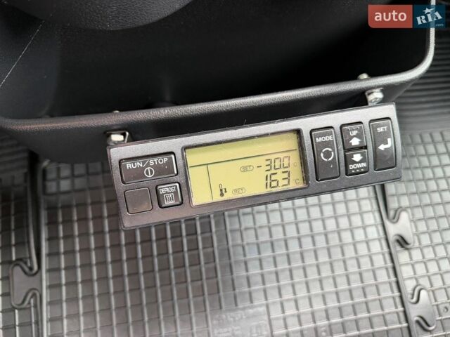 Білий Рено Мастєр, об'ємом двигуна 2.3 л та пробігом 305 тис. км за 20600 $, фото 11 на Automoto.ua