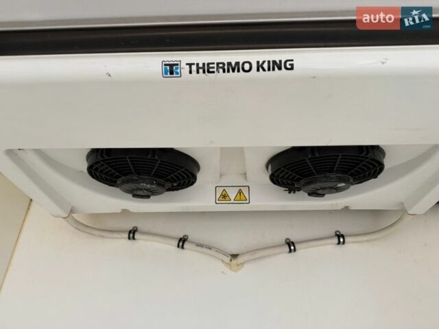 Белый Рено Мастер, объемом двигателя 2.3 л и пробегом 172 тыс. км за 18300 $, фото 22 на Automoto.ua