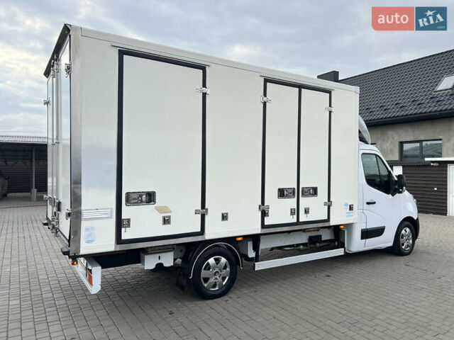 Белый Рено Мастер, объемом двигателя 2.3 л и пробегом 300 тыс. км за 20700 $, фото 53 на Automoto.ua