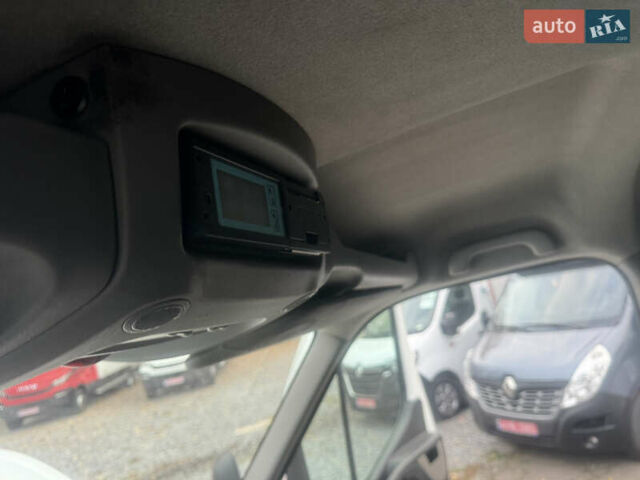 Рено Мастєр 2018 у Рівному на Automoto.ua Білий Рено Мастєр, об'ємом двигуна 2.3 л та пробігом 208 тис. км за 20900 $, фото 42 на Automoto.ua