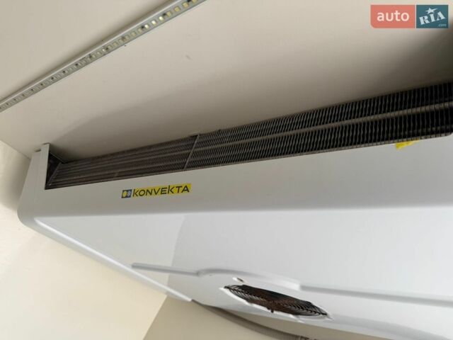 Білий Рено Мастєр, об'ємом двигуна 2.3 л та пробігом 305 тис. км за 18500 $, фото 13 на Automoto.ua