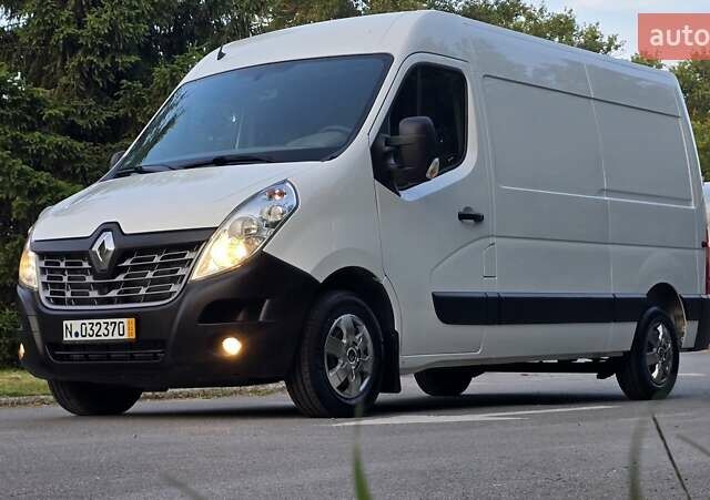 Белый Рено Мастер, объемом двигателя 2.3 л и пробегом 178 тыс. км за 21700 $, фото 2 на Automoto.ua