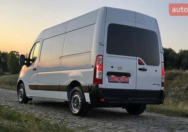 Белый Рено Мастер, объемом двигателя 2.3 л и пробегом 189 тыс. км за 19500 $, фото 6 на Automoto.ua