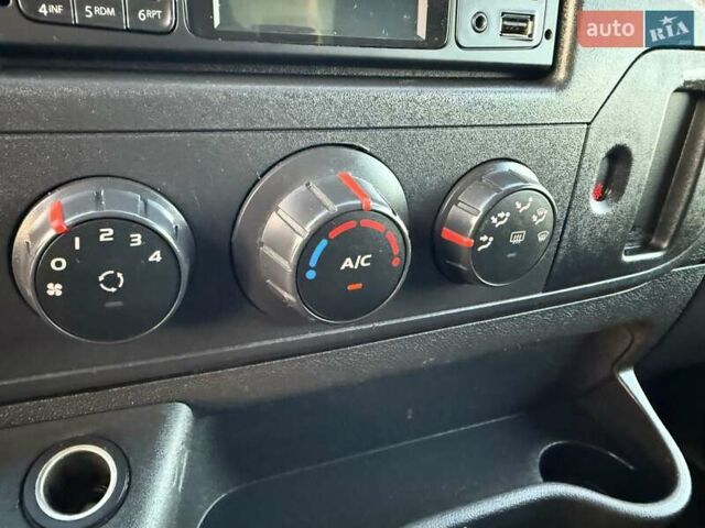 Белый Рено Мастер, объемом двигателя 2.3 л и пробегом 236 тыс. км за 21499 $, фото 27 на Automoto.ua