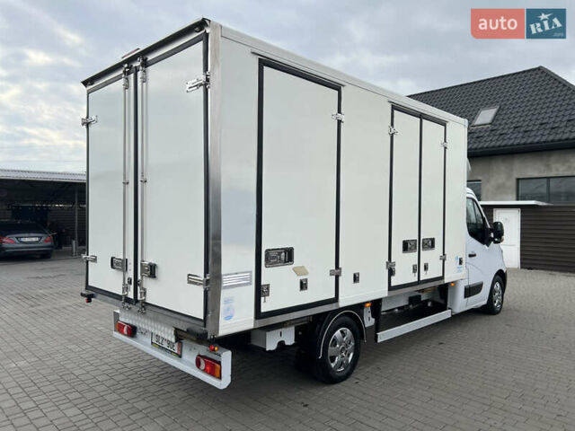 Белый Рено Мастер, объемом двигателя 2.3 л и пробегом 300 тыс. км за 20700 $, фото 54 на Automoto.ua