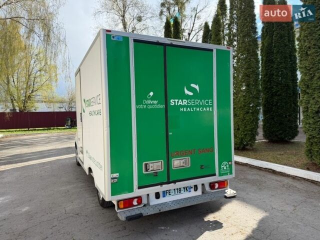 Белый Рено Мастер, объемом двигателя 2.3 л и пробегом 333 тыс. км за 18100 $, фото 8 на Automoto.ua