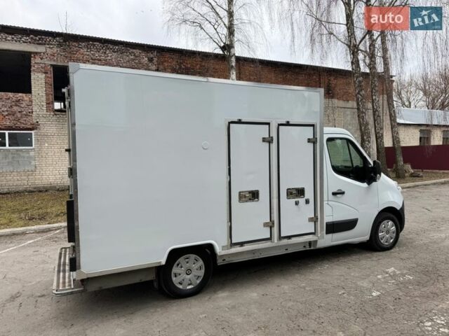 Белый Рено Мастер, объемом двигателя 2.3 л и пробегом 172 тыс. км за 18300 $, фото 7 на Automoto.ua