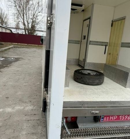 Белый Рено Мастер, объемом двигателя 2.3 л и пробегом 172 тыс. км за 18300 $, фото 23 на Automoto.ua