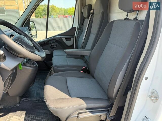 Білий Рено Мастєр, об'ємом двигуна 2.3 л та пробігом 305 тис. км за 18500 $, фото 20 на Automoto.ua