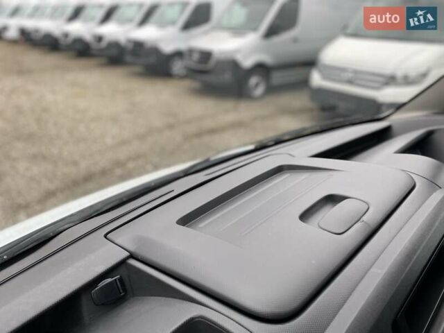 Белый Рено Мастер, объемом двигателя 2.3 л и пробегом 215 тыс. км за 17890 $, фото 36 на Automoto.ua