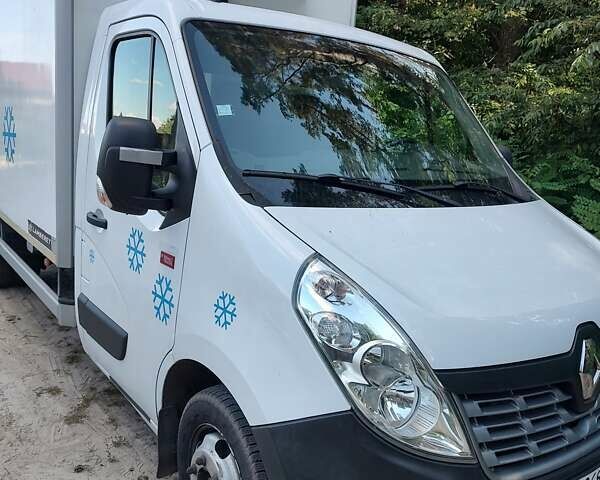 Белый Рено Мастер, объемом двигателя 2.3 л и пробегом 241 тыс. км за 24500 $, фото 9 на Automoto.ua