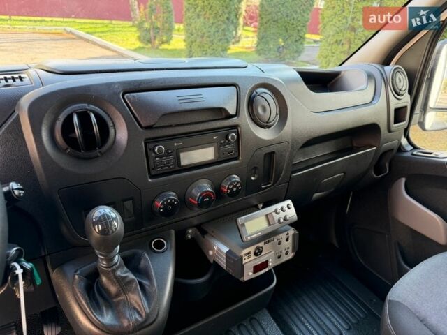 Белый Рено Мастер, объемом двигателя 2.3 л и пробегом 333 тыс. км за 18100 $, фото 43 на Automoto.ua