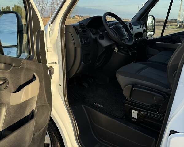 Белый Рено Мастер, объемом двигателя 2.3 л и пробегом 278 тыс. км за 21499 $, фото 30 на Automoto.ua