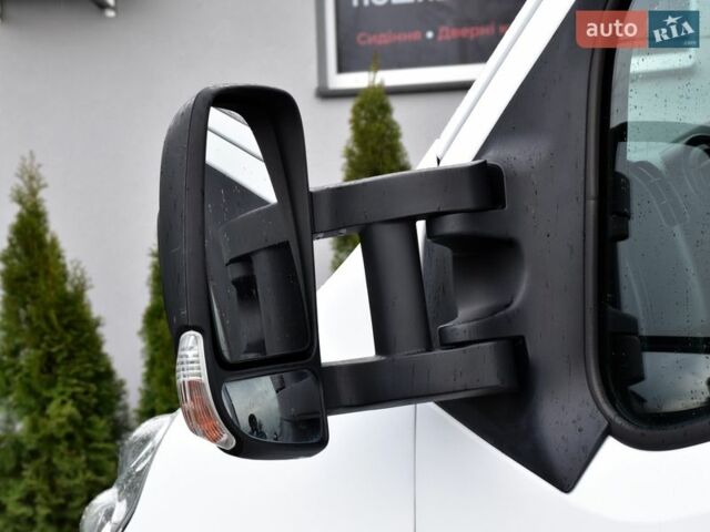 Белый Рено Мастер, объемом двигателя 2.3 л и пробегом 225 тыс. км за 20950 $, фото 18 на Automoto.ua