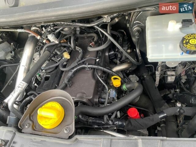 Білий Рено Мастєр, об'ємом двигуна 2.3 л та пробігом 160 тис. км за 18500 $, фото 20 на Automoto.ua