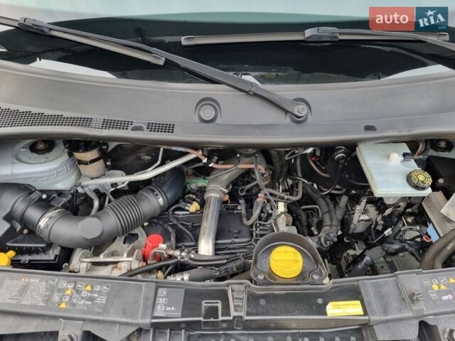 Білий Рено Мастєр, об'ємом двигуна 2.3 л та пробігом 254 тис. км за 23250 $, фото 46 на Automoto.ua