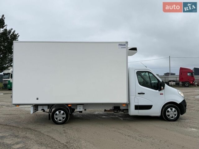 Белый Рено Мастер, объемом двигателя 2.3 л и пробегом 256 тыс. км за 23499 $, фото 7 на Automoto.ua
