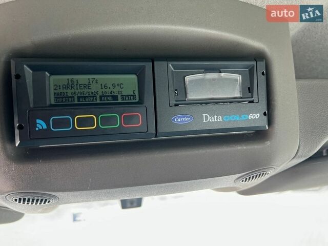 Белый Рено Мастер, объемом двигателя 2.3 л и пробегом 148 тыс. км за 28300 $, фото 20 на Automoto.ua