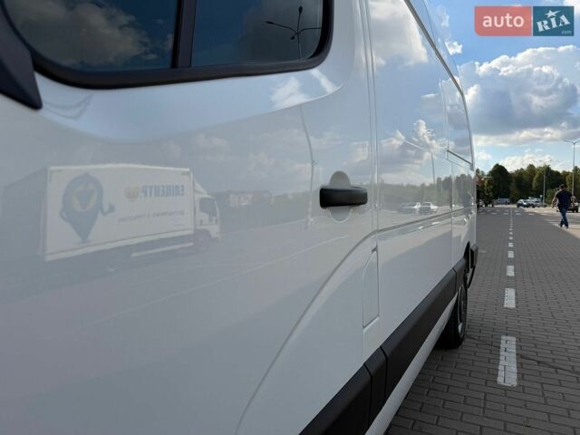 Белый Рено Мастер, объемом двигателя 0 л и пробегом 273 тыс. км за 17300 $, фото 22 на Automoto.ua