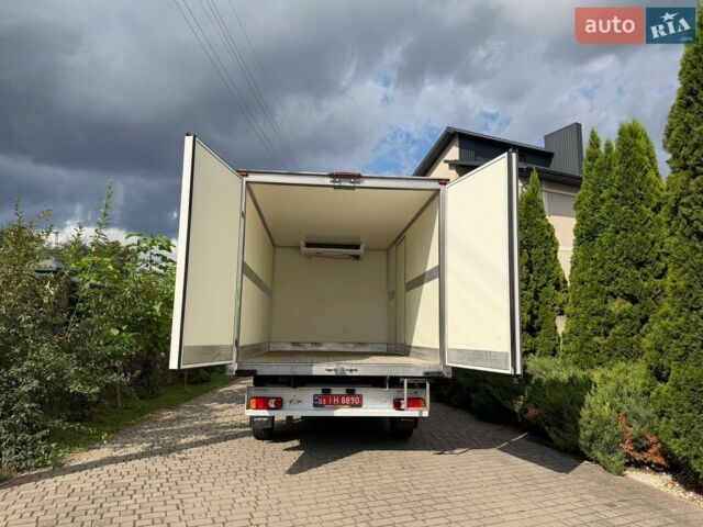 Белый Рено Мастер, объемом двигателя 2.3 л и пробегом 232 тыс. км за 18300 $, фото 22 на Automoto.ua