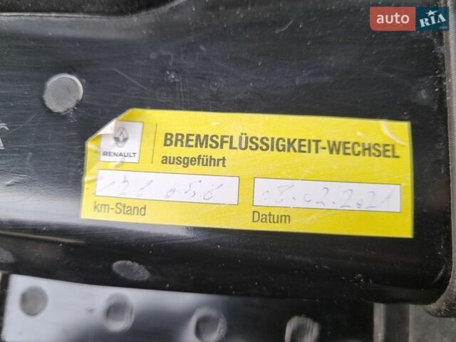 Білий Рено Мастєр, об'ємом двигуна 2.3 л та пробігом 254 тис. км за 23250 $, фото 54 на Automoto.ua