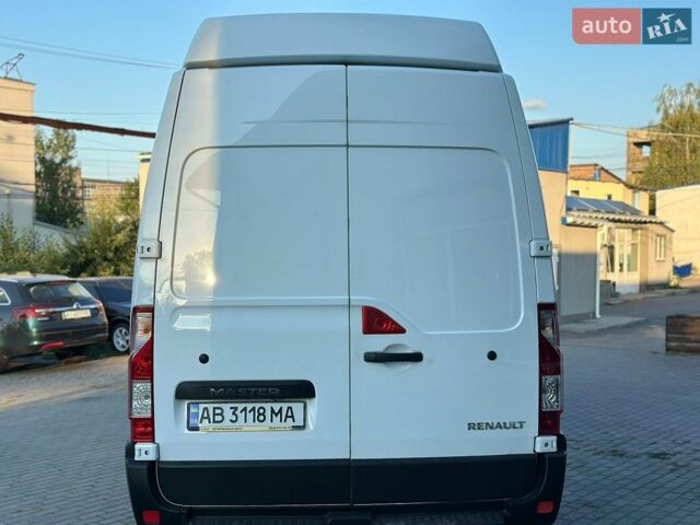 Белый Рено Мастер, объемом двигателя 2.3 л и пробегом 237 тыс. км за 20999 $, фото 6 на Automoto.ua