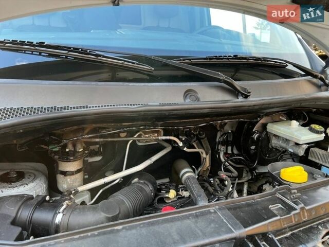 Белый Рено Мастер, объемом двигателя 2.3 л и пробегом 339 тыс. км за 17900 $, фото 30 на Automoto.ua