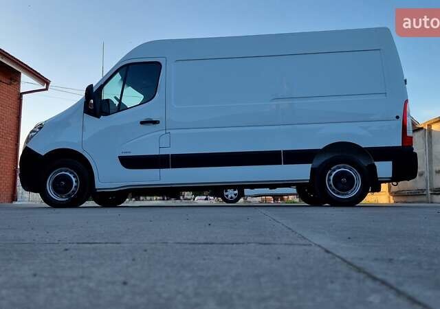 Белый Рено Мастер, объемом двигателя 2.3 л и пробегом 172 тыс. км за 18700 $, фото 10 на Automoto.ua