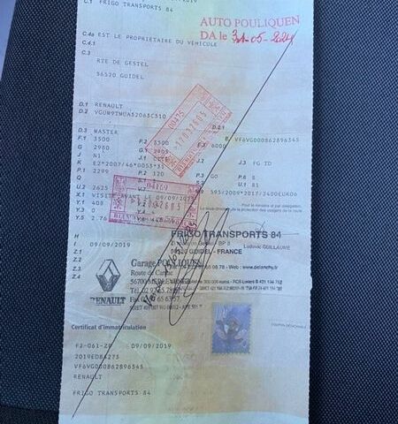 Білий Рено Мастєр, об'ємом двигуна 2.3 л та пробігом 160 тис. км за 18500 $, фото 27 на Automoto.ua