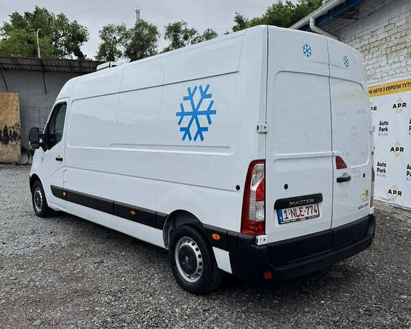 Білий Рено Мастєр, об'ємом двигуна 0 л та пробігом 217 тис. км за 21900 $, фото 8 на Automoto.ua
