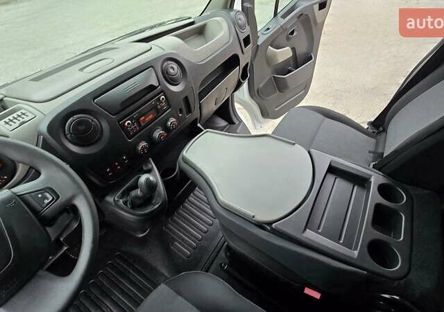 Білий Рено Мастєр, об'ємом двигуна 2.3 л та пробігом 171 тис. км за 19500 $, фото 19 на Automoto.ua