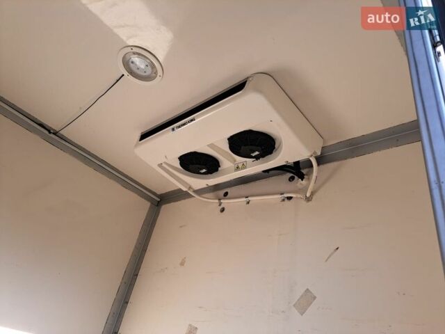 Белый Рено Мастер, объемом двигателя 2.3 л и пробегом 307 тыс. км за 18500 $, фото 11 на Automoto.ua
