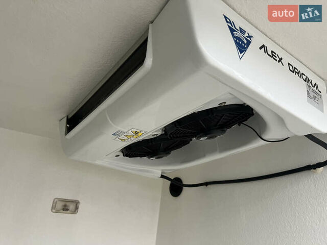 Белый Рено Мастер, объемом двигателя 2.3 л и пробегом 260 тыс. км за 19500 $, фото 24 на Automoto.ua