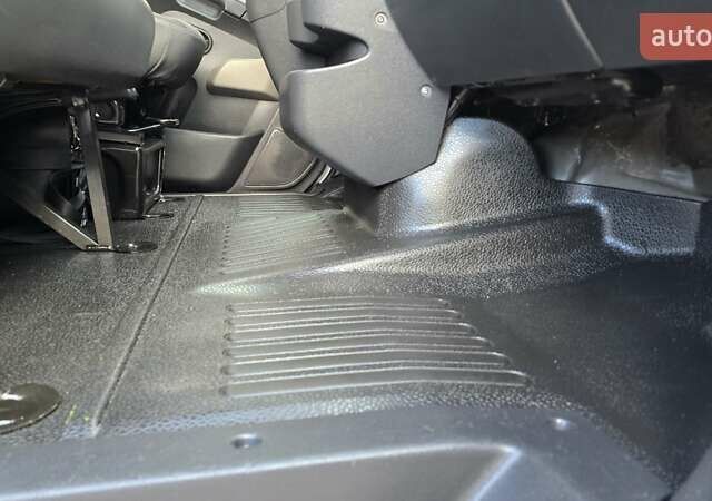 Белый Рено Мастер, объемом двигателя 2.3 л и пробегом 178 тыс. км за 19500 $, фото 24 на Automoto.ua