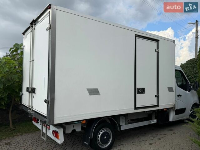 Белый Рено Мастер, объемом двигателя 2.3 л и пробегом 232 тыс. км за 18300 $, фото 14 на Automoto.ua