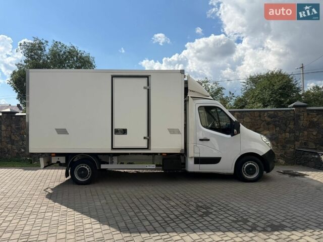 Белый Рено Мастер, объемом двигателя 2.3 л и пробегом 232 тыс. км за 18300 $, фото 4 на Automoto.ua
