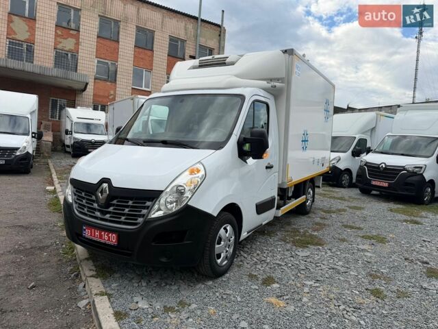 Белый Рено Мастер, объемом двигателя 2.3 л и пробегом 235 тыс. км за 21900 $, фото 3 на Automoto.ua