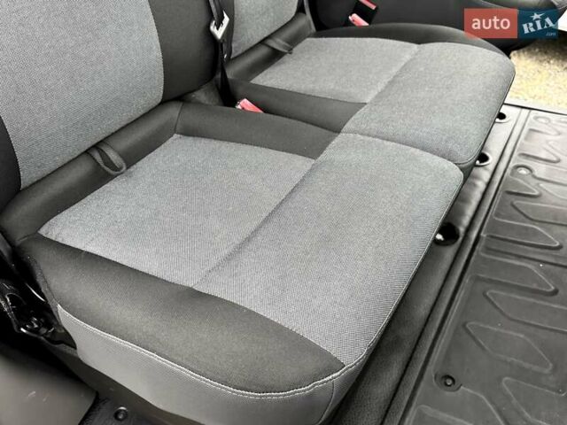Белый Рено Мастер, объемом двигателя 2.3 л и пробегом 210 тыс. км за 18800 $, фото 25 на Automoto.ua