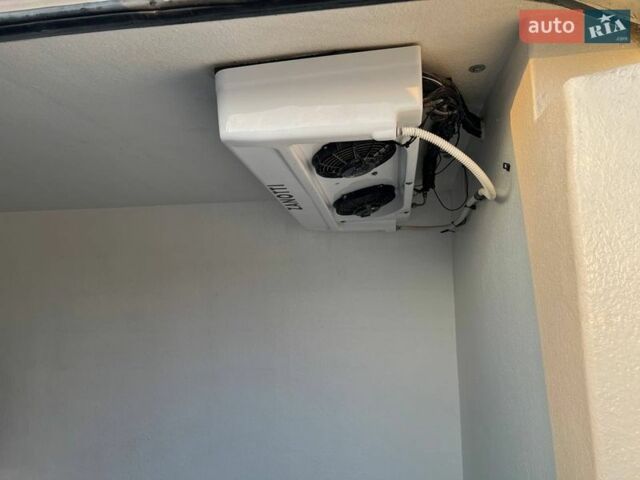 Белый Рено Мастер, объемом двигателя 2.3 л и пробегом 339 тыс. км за 17900 $, фото 20 на Automoto.ua